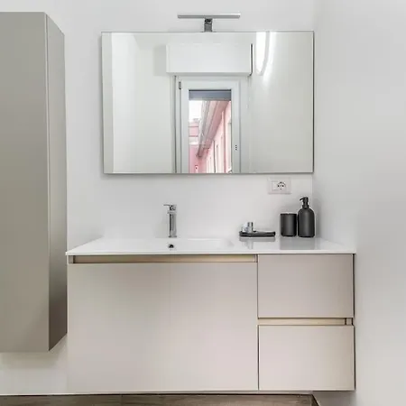 Convivium Apartment